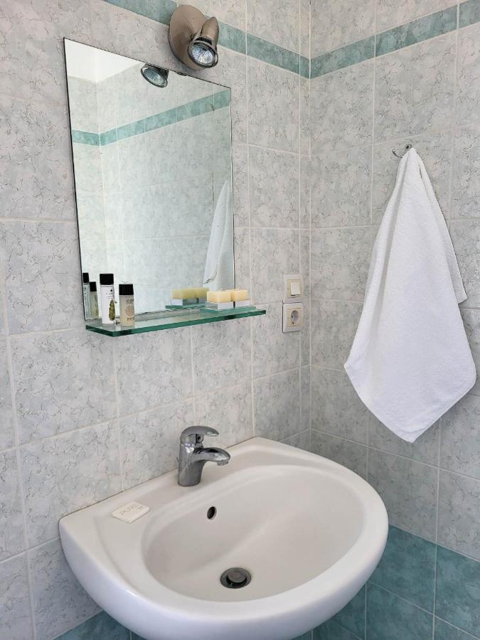 Vive Mare Sarandë Exterior foto